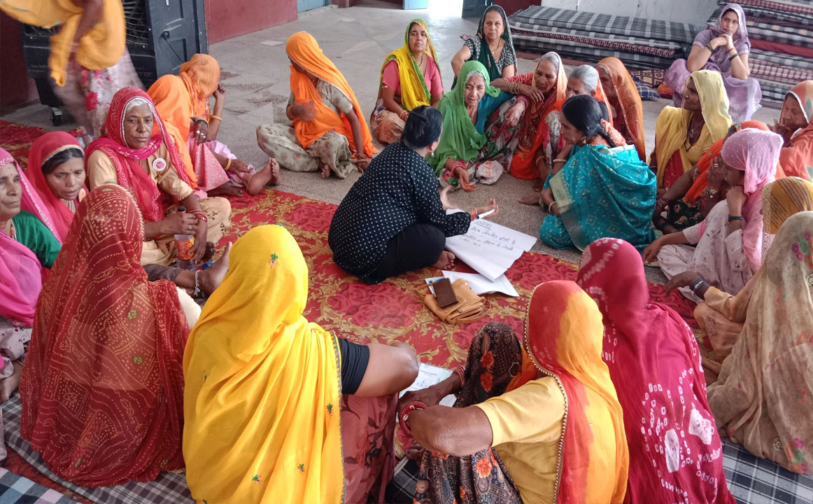 Group Discussion with Single Womans