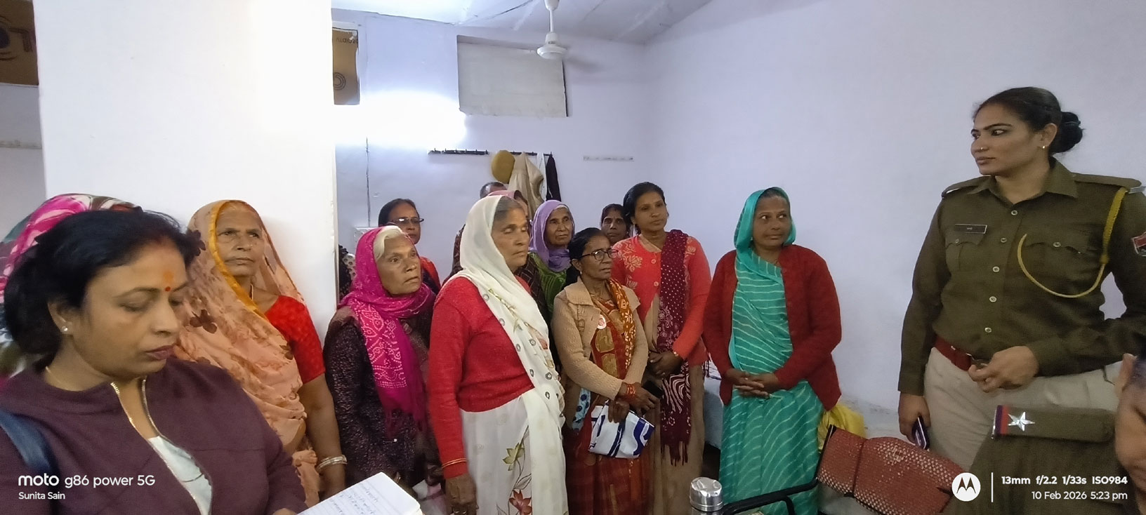 Group Discussion with Single Womans